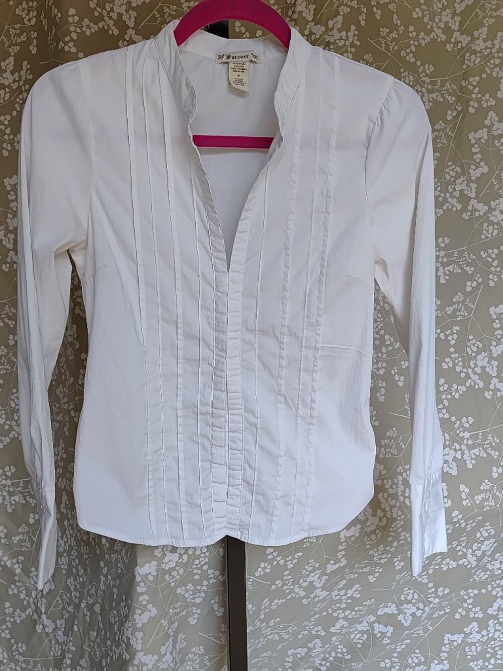 Vintage Y2KForever White Size M Long Sleeve Shirt Women